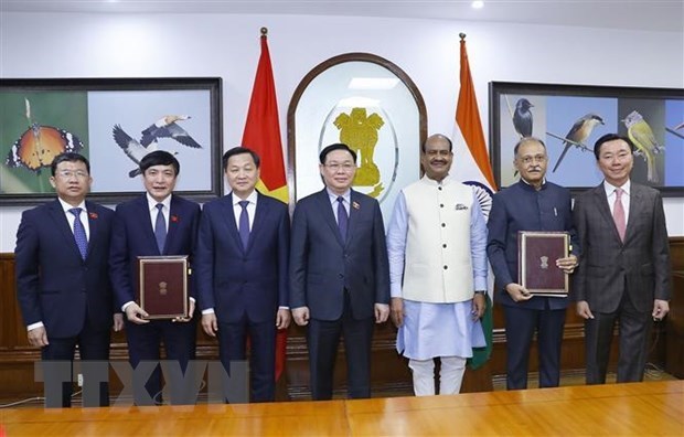 Индииские прессы приветствуют визит председателя НС Вьетнама hinh anh 1