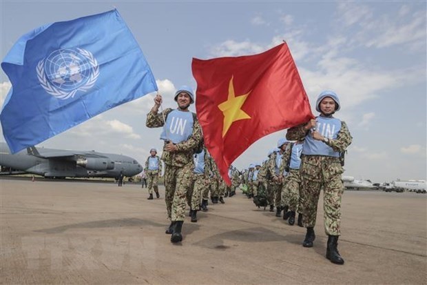 Заместитель генерального секретаря ООН высоко оценил возможность Вьетнама присоединиться к миротворческим силам ООН hinh anh 2