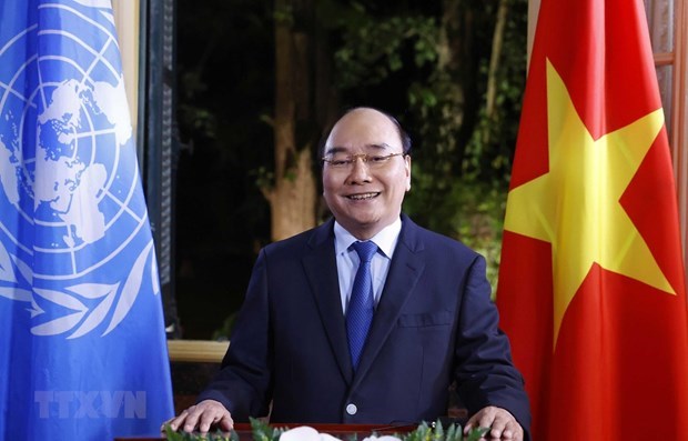 Вьетнам уверен в себе и готов взять на себя многие международные обязательства hinh anh 1