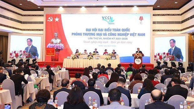 Премьер-министр Фам Минь Тьинь: Предприятия являются «сердцем» экономики hinh anh 2