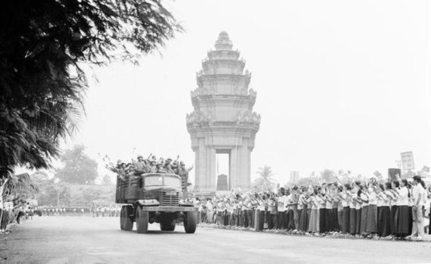 Камбоджа всегда помнит заслуги вьетнамских добровольных солдат hinh anh 1