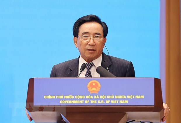 Премьер-министр Лаоса завершил визит во Вьетнам hinh anh 1