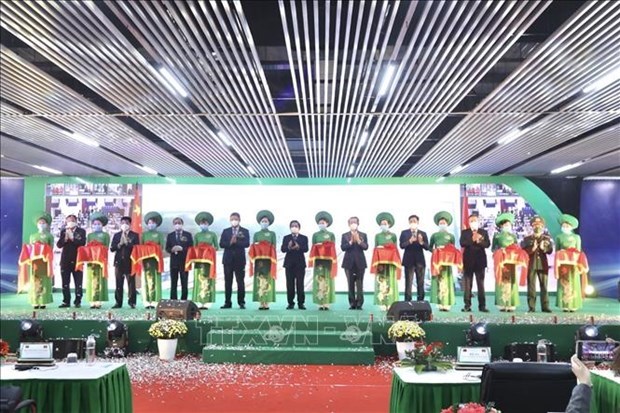 В Ханое открыли линию метро Катлинь-Хадонг hinh anh 1