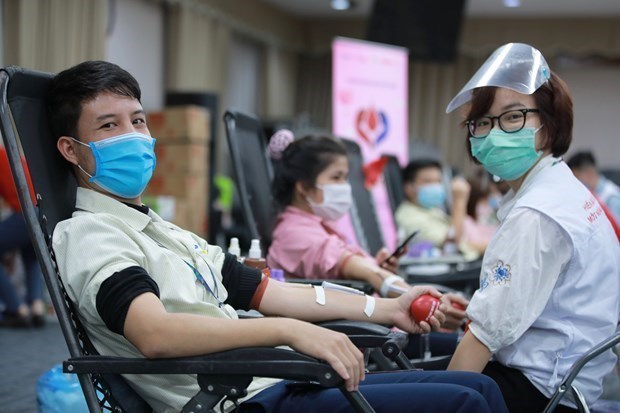 В 2022 году будет мобилизовано 1,5 млн. единиц крови hinh anh 1