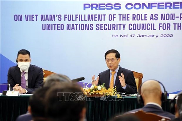 Министр иностранных дел Буи Тхань Шон: Вьетнам успешно прошел срок в Совете Безопасности ООН hinh anh 1