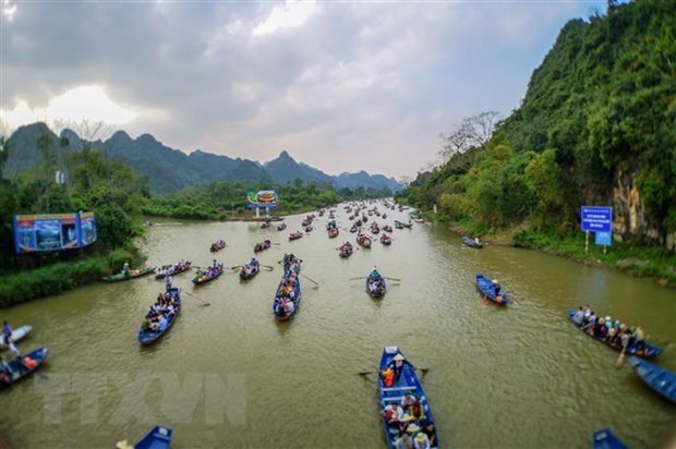 Ханои приостанавливает многие весенние фестивали из-за воздеиствия эпидемии hinh anh 1
