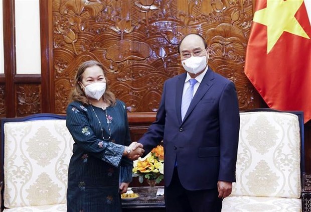 Президент государства Нгуен Суан Фук принял посла Малаизии во Вьетнаме hinh anh 1