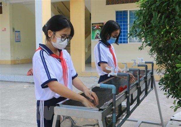 Глава представительства ЮНИСЕФ во Вьетнаме: повторное открытие школ отвечает интересам детеи hinh anh 4