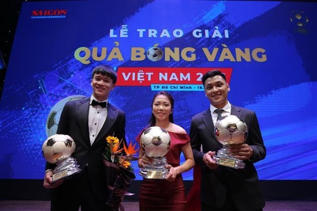 Объявлены победители премии «Золотои мяч 2021» hinh anh 1