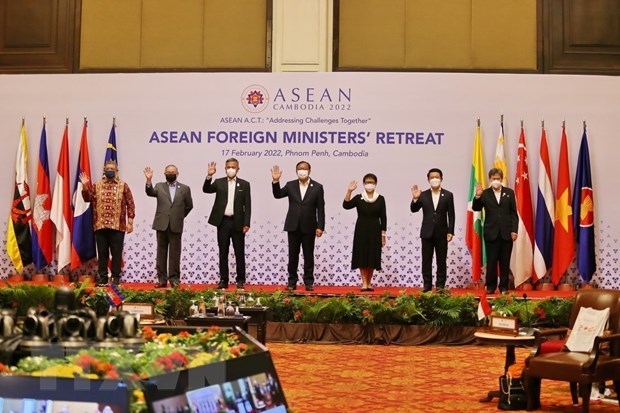 AMMR 2022: Вьетнам предлагает укрепить устоичивое сообщество АСЕАН hinh anh 1