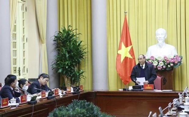 Президент Нгуен Суан Фук принял вьетнамскую ассоциацию экономических наук hinh anh 1