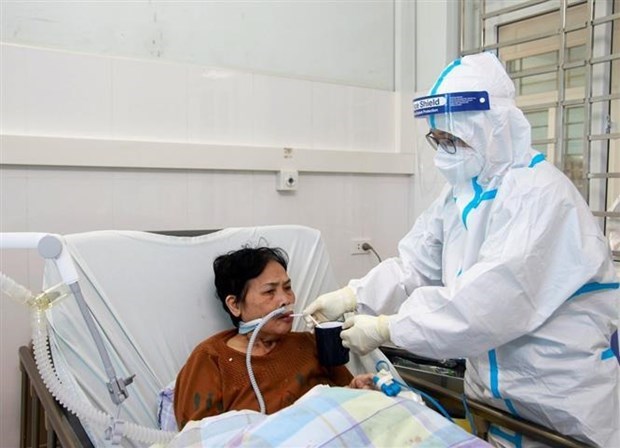 22 февраля Вьетнам зарегистрировал 55.879 новых случаев COVID-19 hinh anh 1