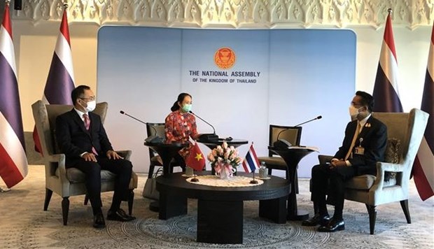 Старшии законодатель Таиланда приветствует сотрудничество с Национальным собранием Вьетнама hinh anh 1