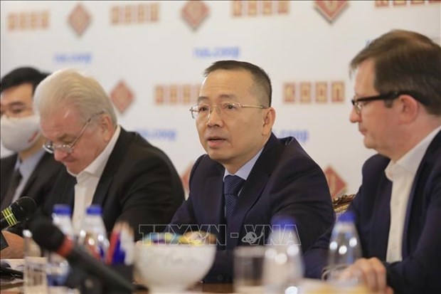 Вьетнамским компаниям в России рекомендовали внимательно следить за ситуациеи hinh anh 2
