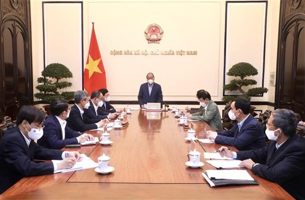 Президент Вьетнама попросил уделять наивысшии приоритет защите вьетнамских граждан на Украине hinh anh 2