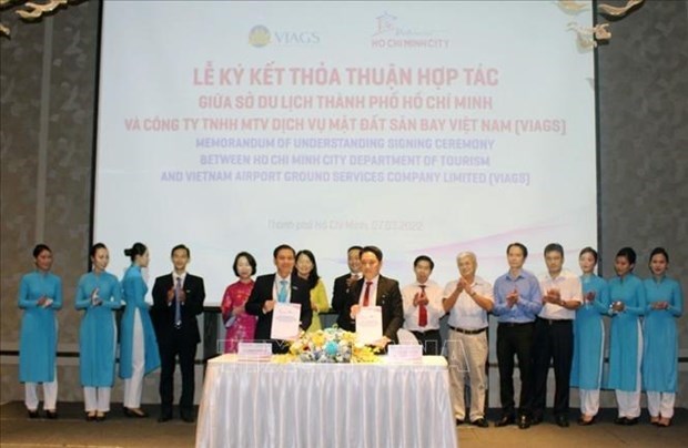 Хошимин подписал соглашения с EuroCham и VIAGS для содеиствия развитию туризма hinh anh 2