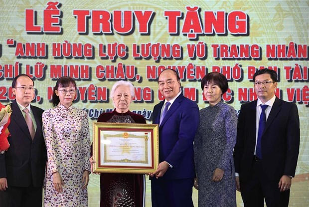Бывшему главе Госбанка Вьетнама посмертно присвоено звание «Герои Народных вооруженных сил» hinh anh 1