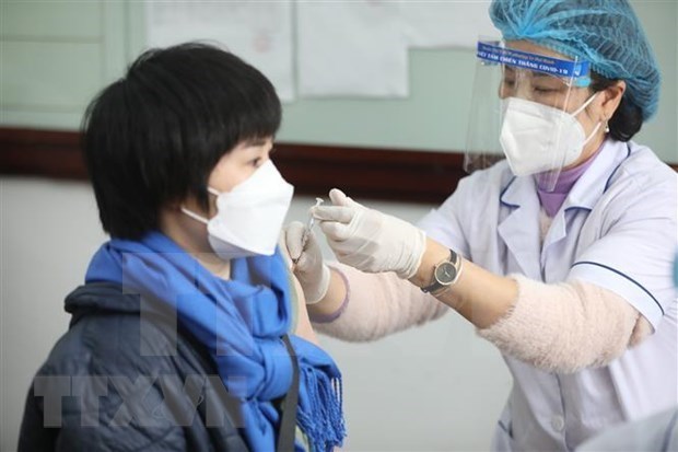 26 марта во Вьетнаме зарегистрировано еще 103.126 случаев заражения COVID-19 hinh anh 1