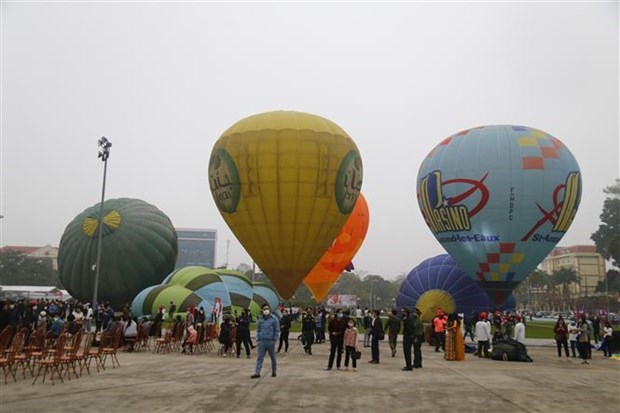 Туенкуанг устраивает первыи международныи фестиваль воздушных шаров hinh anh 2