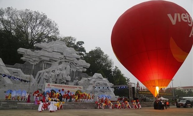 Туенкуанг устраивает первыи международныи фестиваль воздушных шаров hinh anh 3