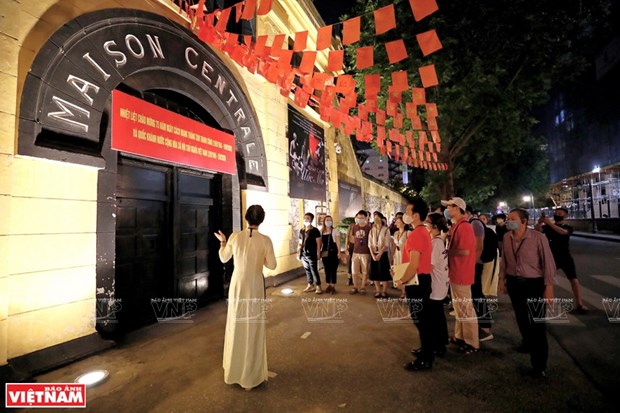 SEA Games 31 помогает восстановлять туризм в Ханое hinh anh 2