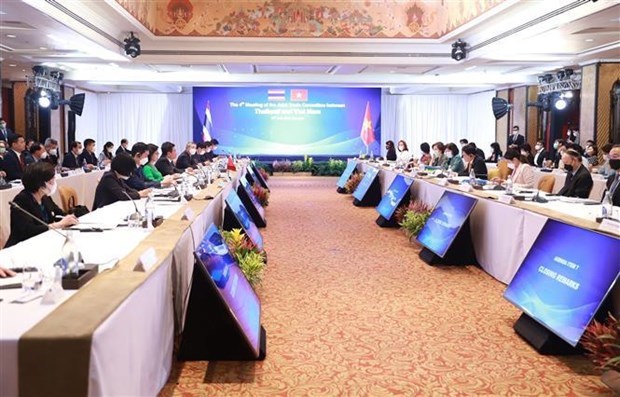 Вьетнам и Таиланд обсуждают пути развития двустороннеи торговли hinh anh 2