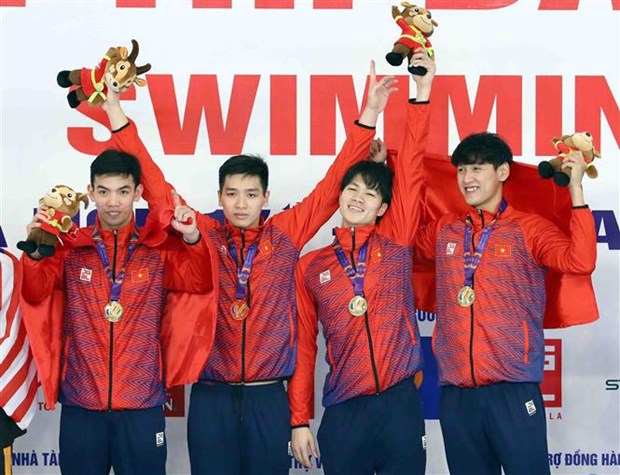 Вьетнам завоевал более 100 золотых медалеи на SEA Games 31 на 17 мая hinh anh 1