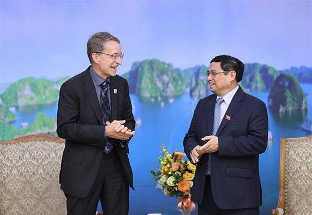 Премьер-министр приветствует расширение инвестиции Intel во Вьетнаме hinh anh 1