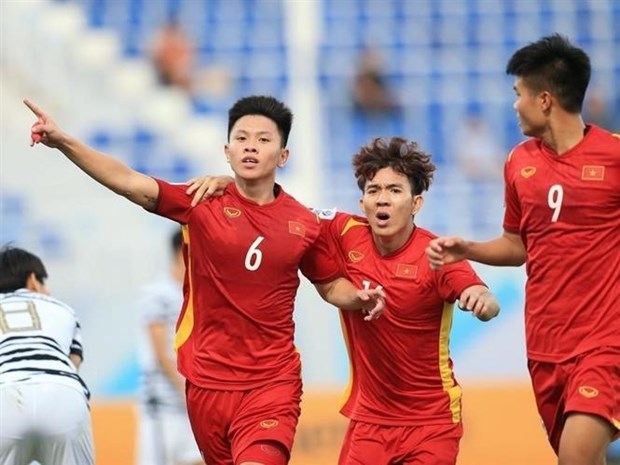 Вьетнам сыграл с деиствующим чемпионом РК вничью 1:1 hinh anh 2