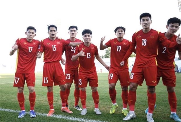 Вьетнам обыграл Малаизию со счетом 2:0 и вышел в четвертьфинал Кубка Азии до 23 лет hinh anh 2