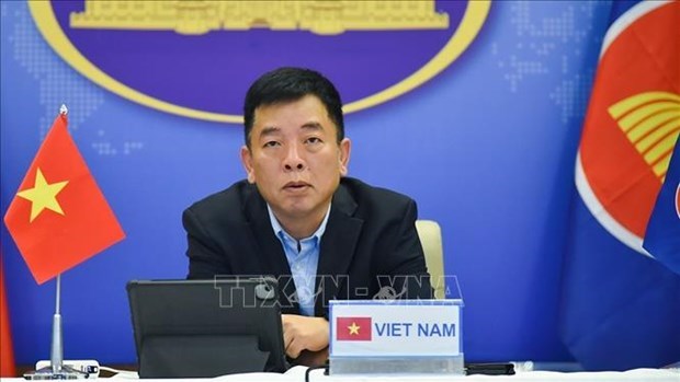 Вьетнам распространяет послание о мире и сотрудничестве на SAIFMM hinh anh 1