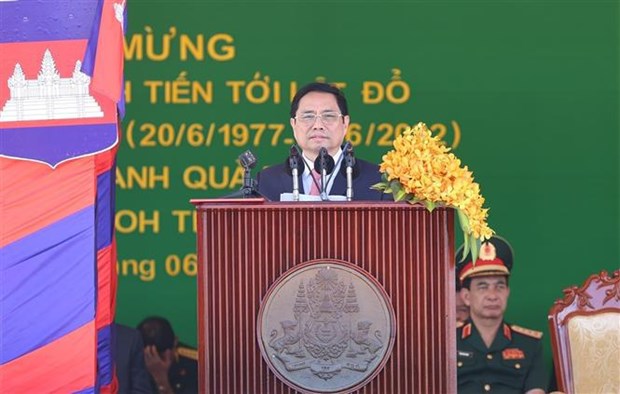 Премьер-министры Вьетнама и Камбоджи подчеркнули важность углубления двусторонних отношении hinh anh 2