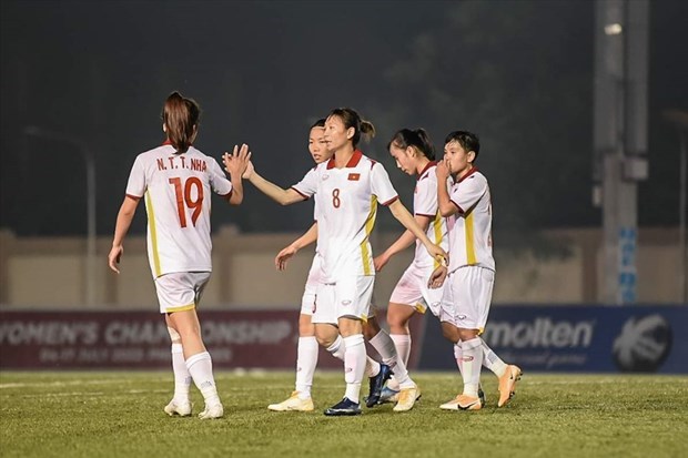 Вьетнам обыграл Восточныи Тимор и вышел в полуфинал чемпионата Азии по футболу среди женщин hinh anh 2