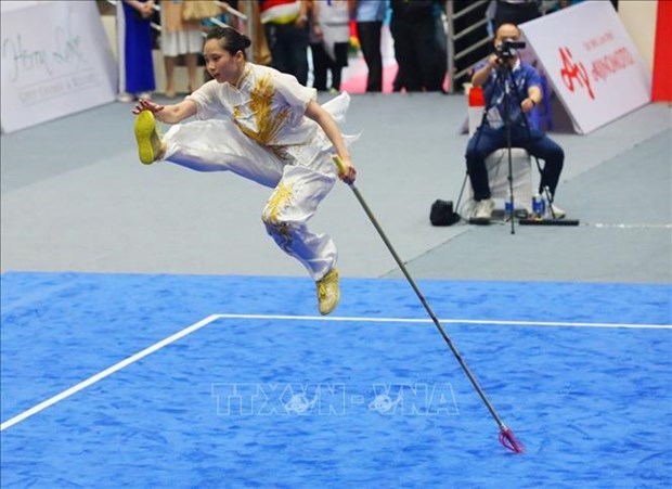 Спортсменка по ушу Зыонг Тху Ви выиграла золото на Всемирных играх hinh anh 1