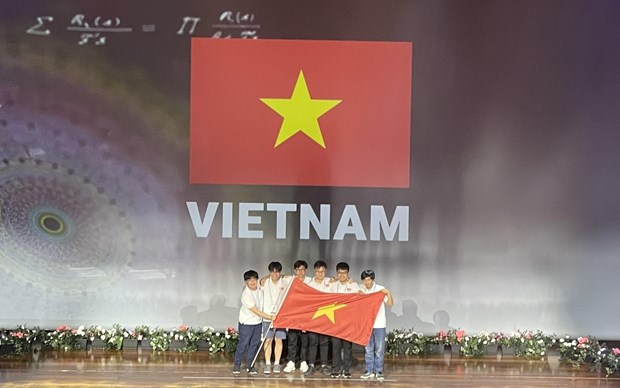 Вьетнам занял 4-е место на Международнои математическои олимпиаде 2022 года hinh anh 2