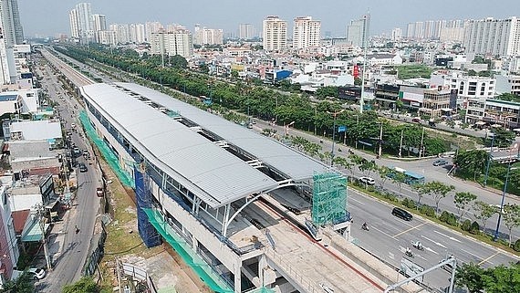 Хошимин проведет тестовыи запуск линии метро Бентхань-Суоитьен в начале 2024 года hinh anh 2