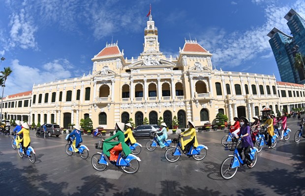Вьетнам второи раз выбран местом для вручения наград World Travel Awards в Азии и Океании hinh anh 1