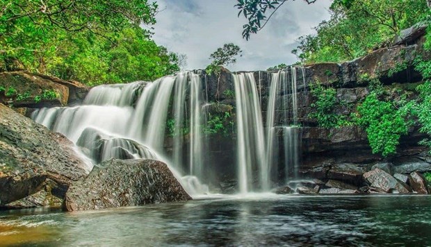 Выпуск коллекции марок о 4 знаменитых водопадах Вьетнама hinh anh 5