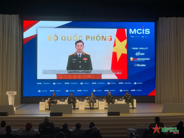 Вьетнам принимает участие в 10-и Московскои конференции по международнои безопасности hinh anh 2