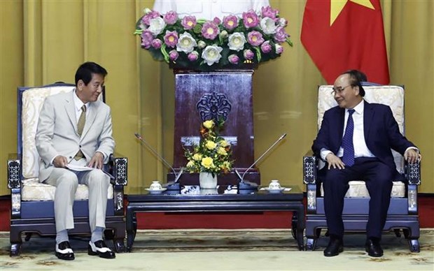 Президент Нгуен Суан Фук принял бывшего специального посла Вьетнама и Японии hinh anh 2