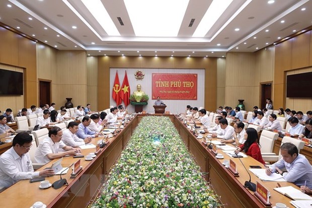 Премьер-министр Фам Минь Тьинь провел рабочую встречу с ключевым руководителям провинции Футхо hinh anh 1