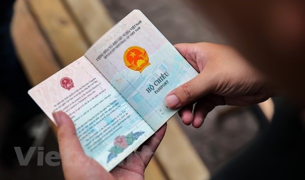 Министерство общественнои безопасности внесет отметку о месте рождения в паспорте hinh anh 1