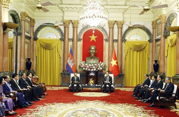 Президент Нгуен Суан Фук принял председателя НС Камбоджи hinh anh 2