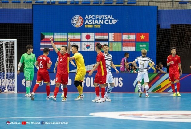 Вьетнам обыграл РК со счетом 5:1 в первом матче Кубка Азии по футзалу hinh anh 2
