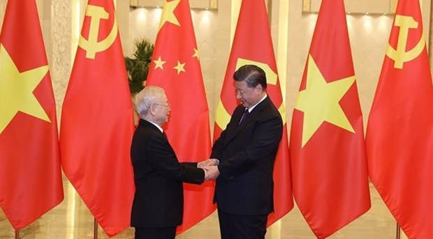 Официальная церемония встречи Генерального секретаря Нгуен Фу Чонга и высокопоставленнои вьетнамскои делегации в Пекине hinh anh 1