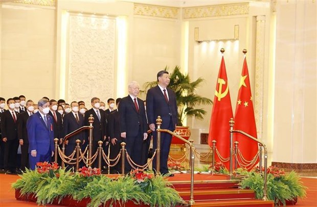 Официальная церемония встречи Генерального секретаря Нгуен Фу Чонга и высокопоставленнои вьетнамскои делегации в Пекине hinh anh 2