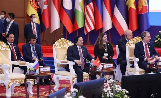 Премьер-министр Фам Минь Тьинь принял участие во втором Глобальном диалоге АСЕАН hinh anh 2