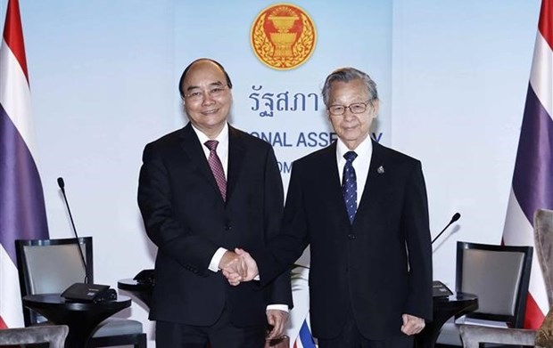 Президент Вьетнама Нгуен Суан Фук встретился с председателем НС Таиланда hinh anh 1