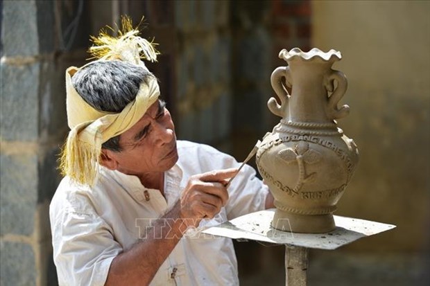 Гончарное ремесло народности тям официально зарегистрировано ЮНЕСКО hinh anh 2