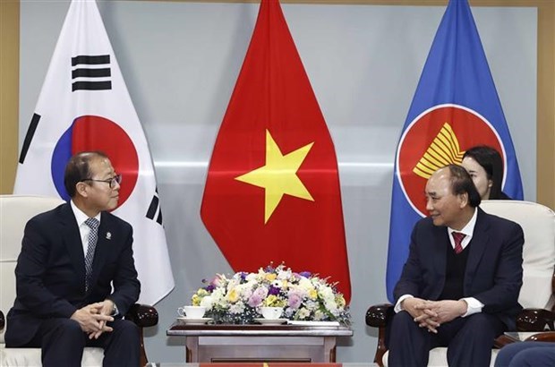 Президент государства Нгуен Суан Фук принял кореиско-вьетнамские организации дружбы и сотрудничества hinh anh 1